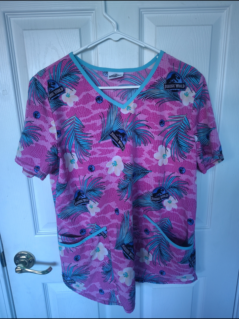 Jurassic World Pink Tropical V-Neck Scrub Top Size Medium Euc